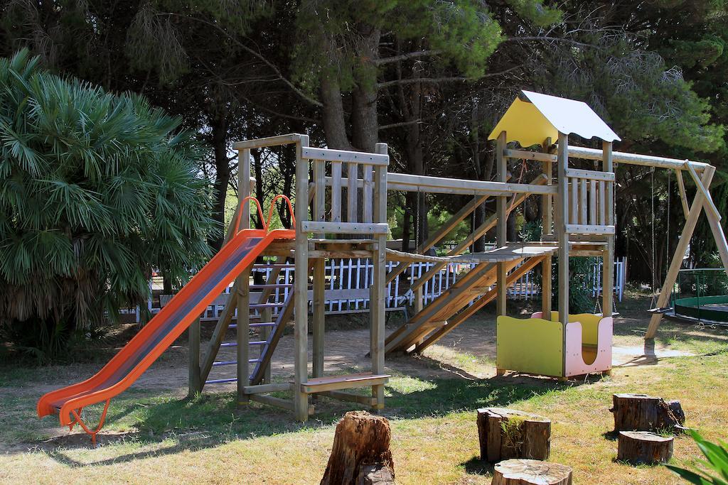 Camping La Rueda Cubelles Exterior photo